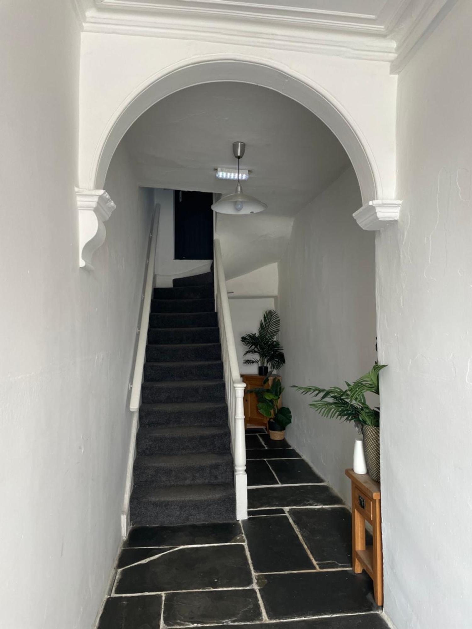 Flat 1 Apartment Lampeter Luaran gambar